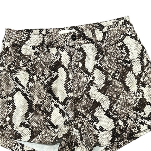 H&M short size 8 - Picture 3 of 9